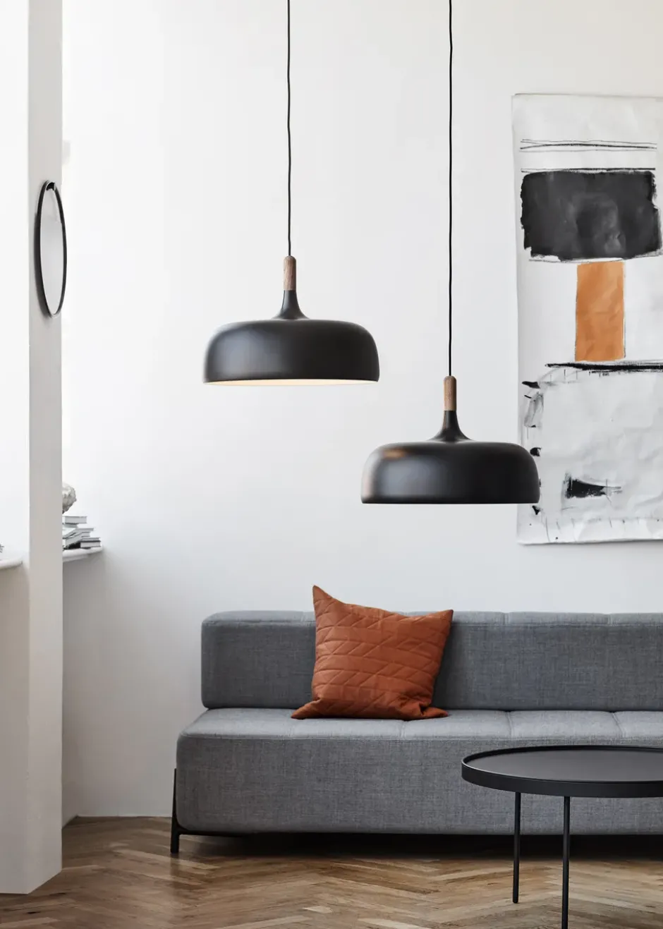 Acorn taklampa, Mattsvart