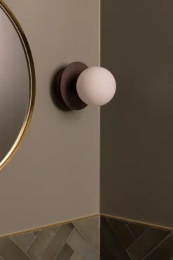 Art Deco plafond, Bronze-vit