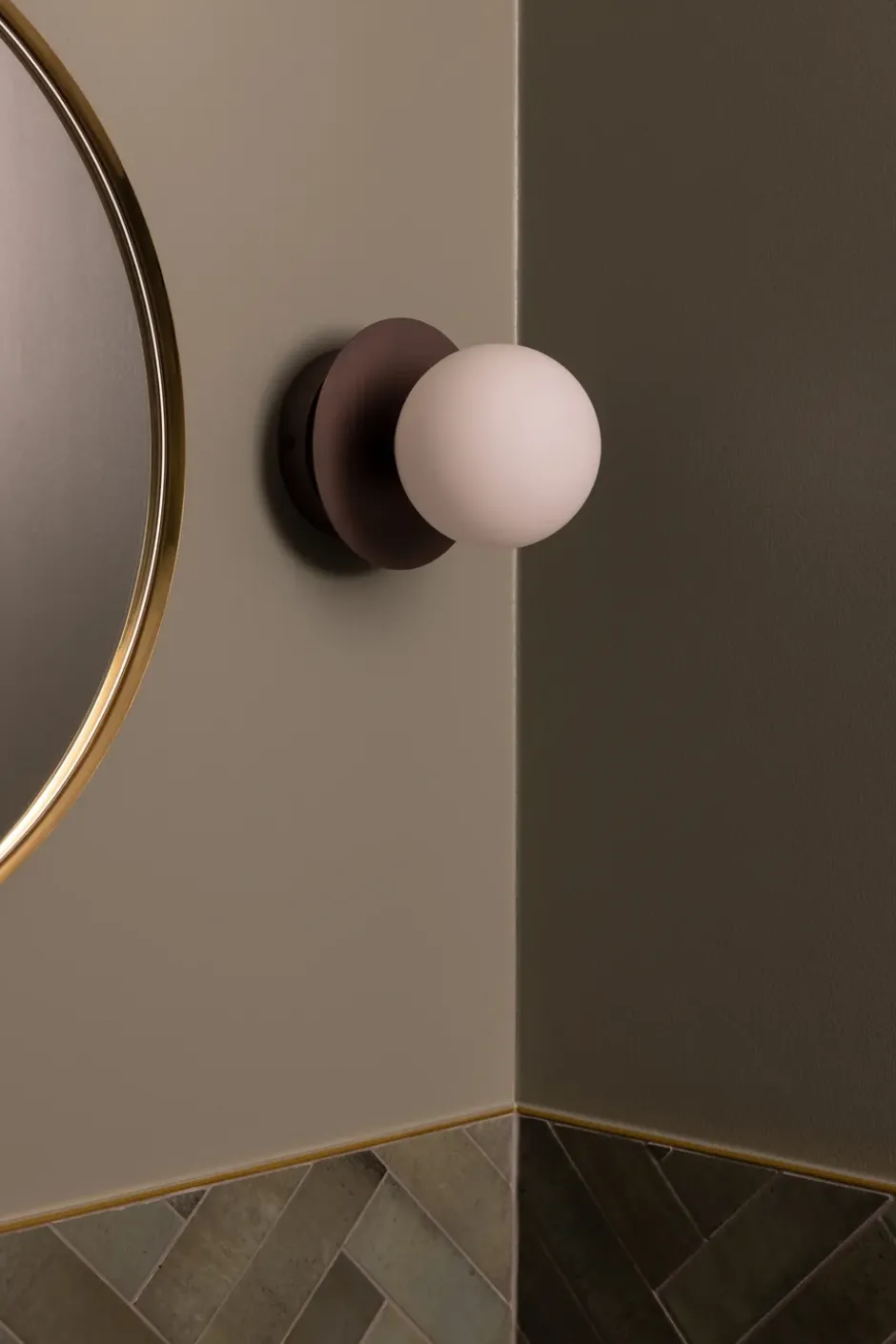Art Deco plafond, Bronze-vit