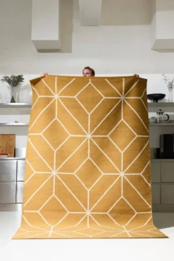 Ayur matta, Masala Yellow-Off White, 320x230 cm