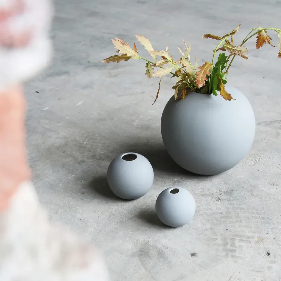 Ball vas grey, 10 cm