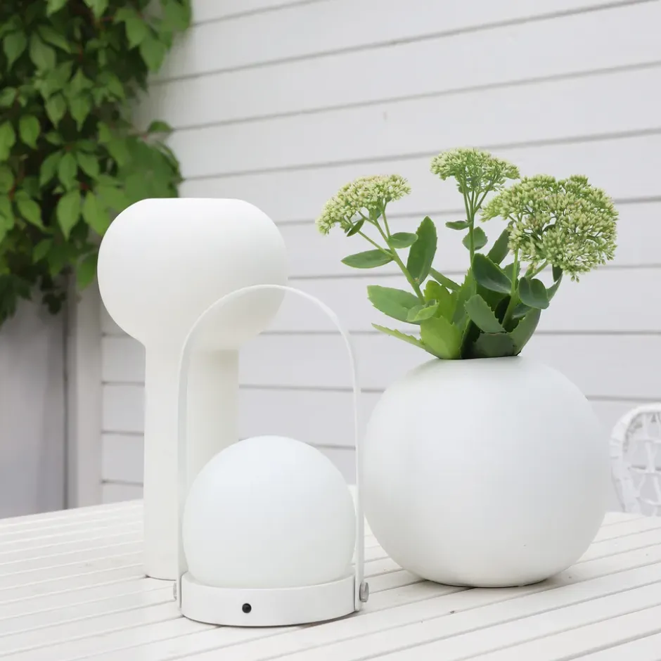 Ball vas white, 20 cm