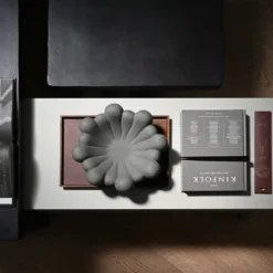 Bloom Tray skål medio Ø28,5 cm, Dark grey
