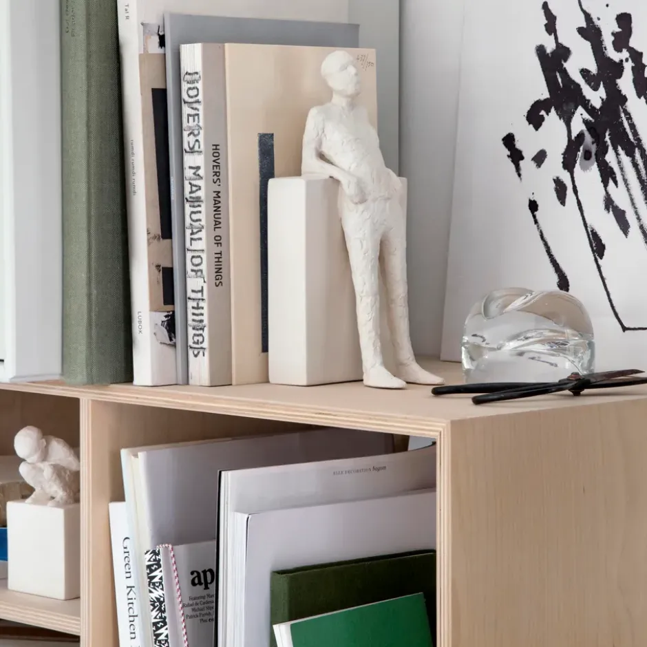 Character skulptur med budskap, The hedonist