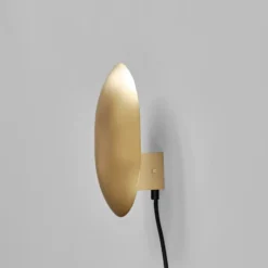 Clam vägglampa 26 cm, Mässing