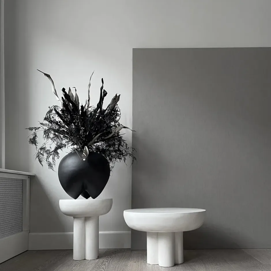 Crown sidobord tall Ø45 cm, Bone white