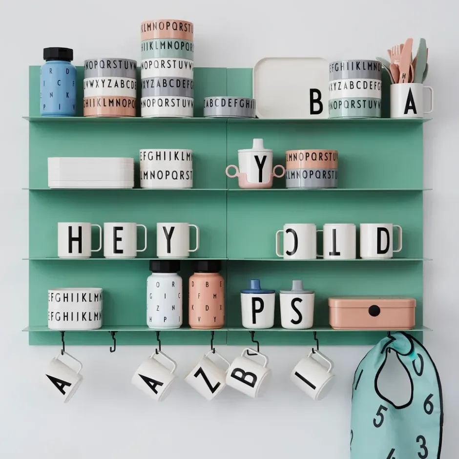 Design Letters barnbestick melamin, Nude