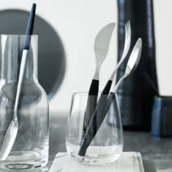 Focus de Luxe bordsked, Rostfritt stål