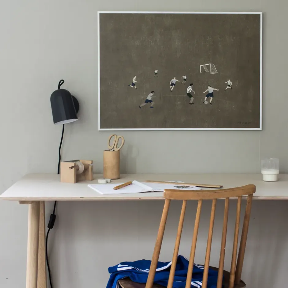 Fotboll poster 50x70 cm, Brun
