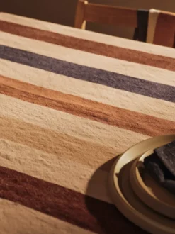Hale bordsduk, Cashmere-mocha-indigo blue, 150x240 cm