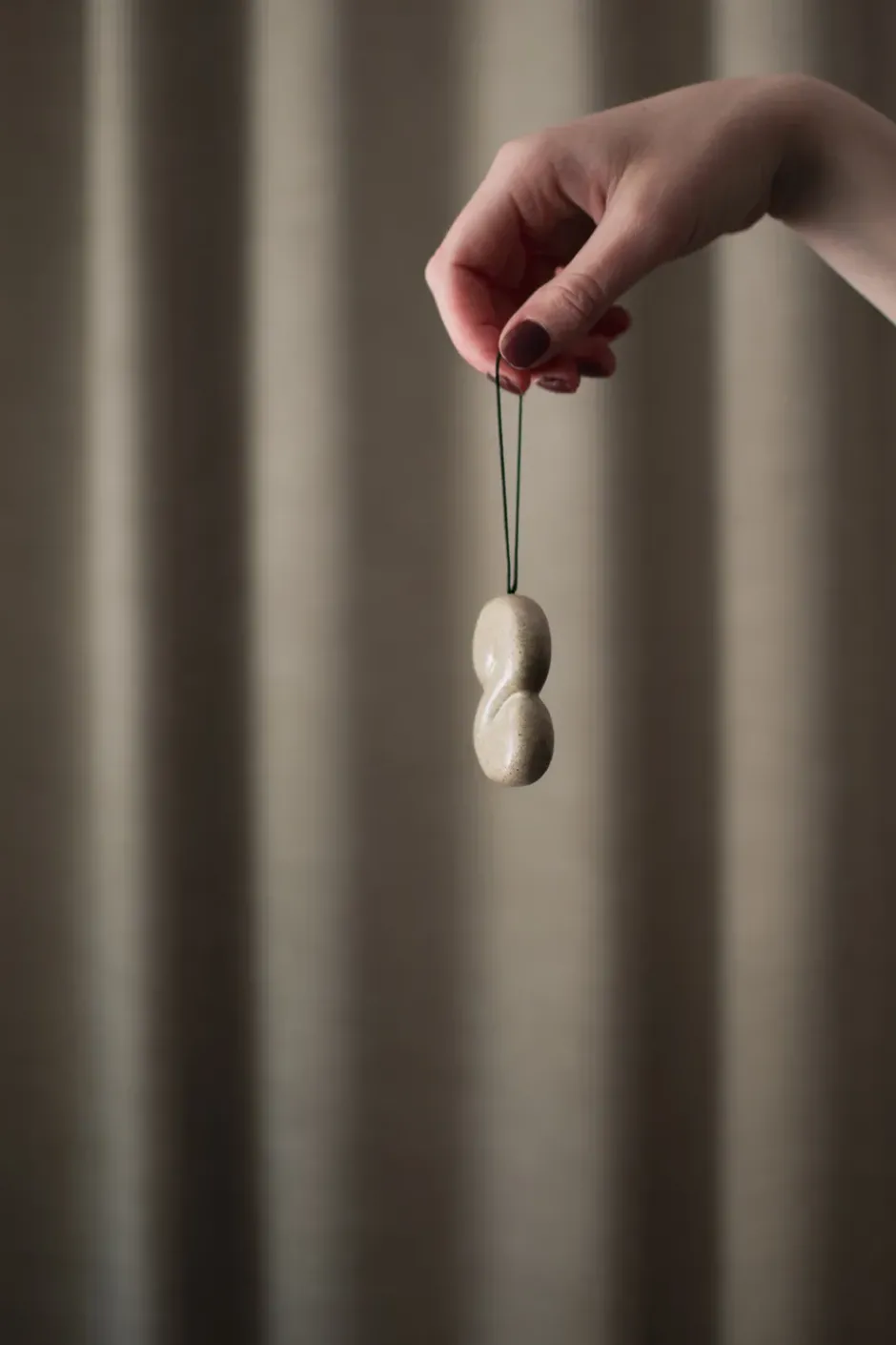 Hanging bun dekorationshänge, Beige
