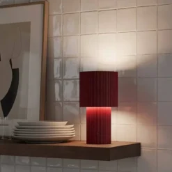 Iluma bordslampa portabel, Röd