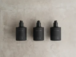 Kirei glasflaskor inkl vägghållare 3-pack, Smoke, limmonterad