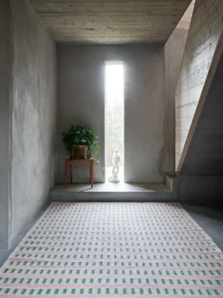 Ladakh ullmatta, Offwhite-green-pink, 230x320cm
