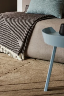 Levels Stripes ullmatta, Beige, 170x240 cm
