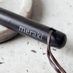 Meraki diskborste, Svart