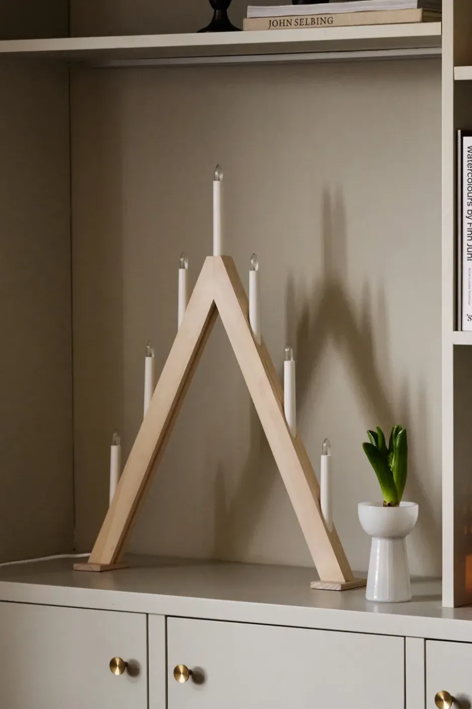 Nord adventsljusstake 60 cm, Vitlaserad