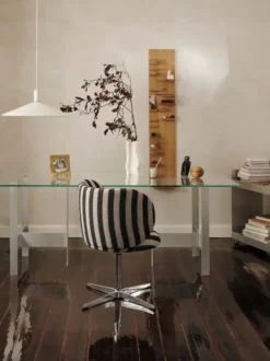 Parade vägghängd hylla 140 cm, Oiled oak