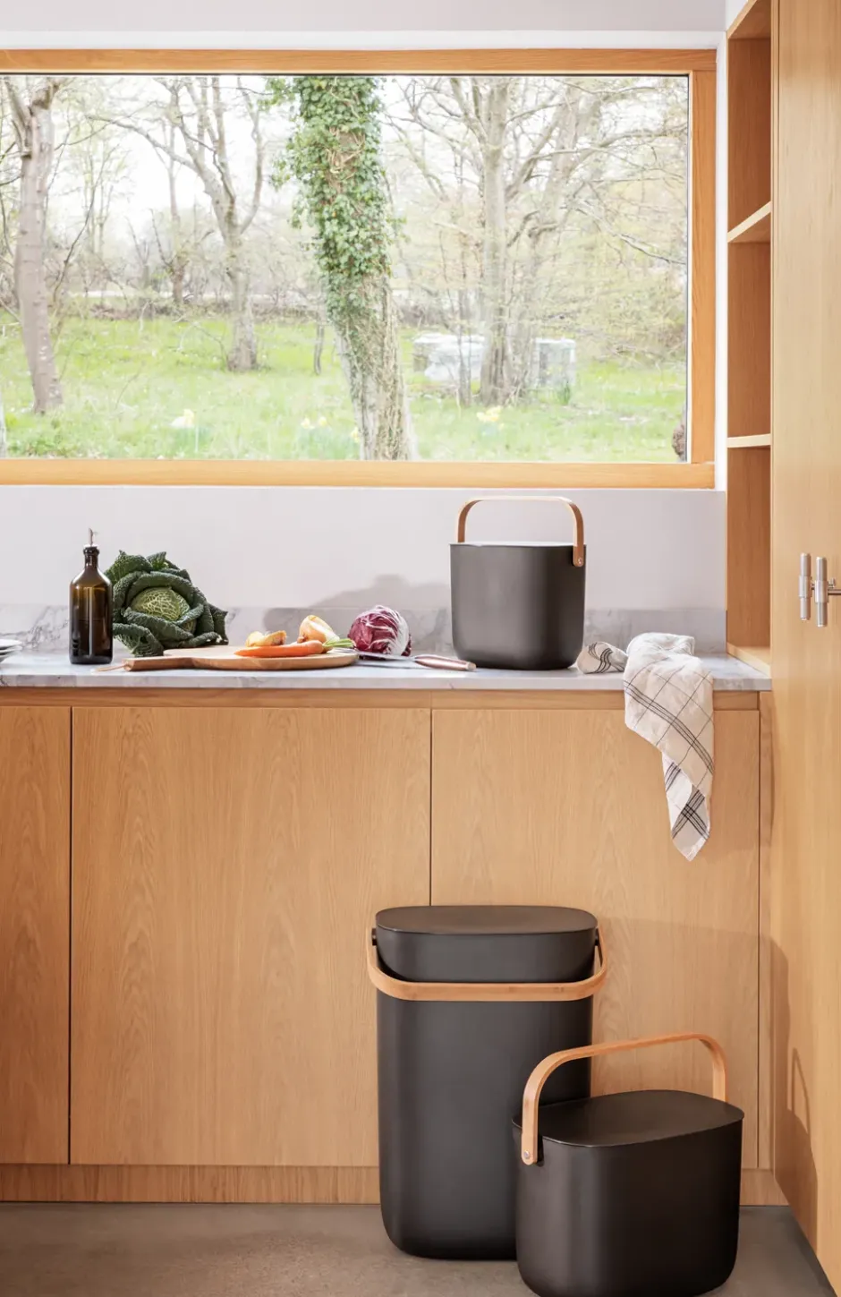Reflect papperskorg 33 L, Black-brown