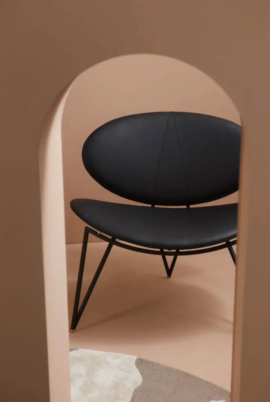 Semper loungestol, Black-black
