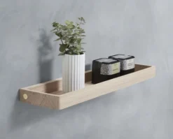 Shelf 10 vägghylla 32 cm, Lacquered oak