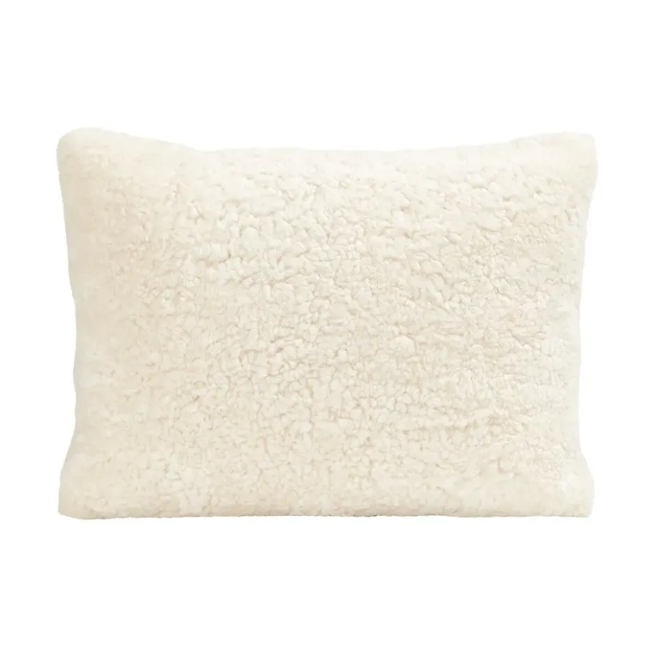 Shepherd Lina fårskinnskudde 40 x 30 cm, creme