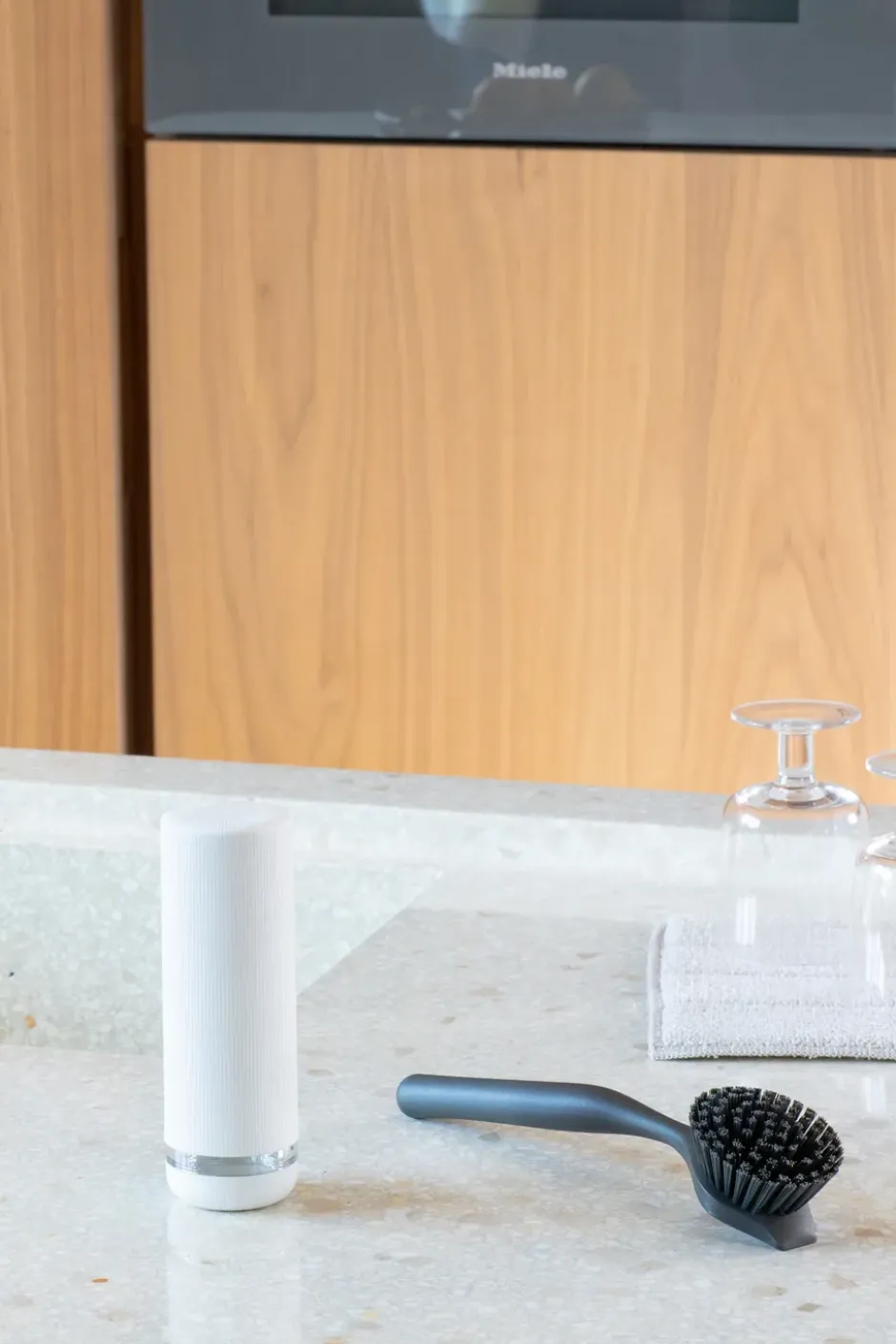 SinkStyle diskmedelsdispenser, Mineral Fresh White