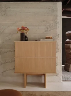 Stilt sideboard double 109x100 cm, Natural oak