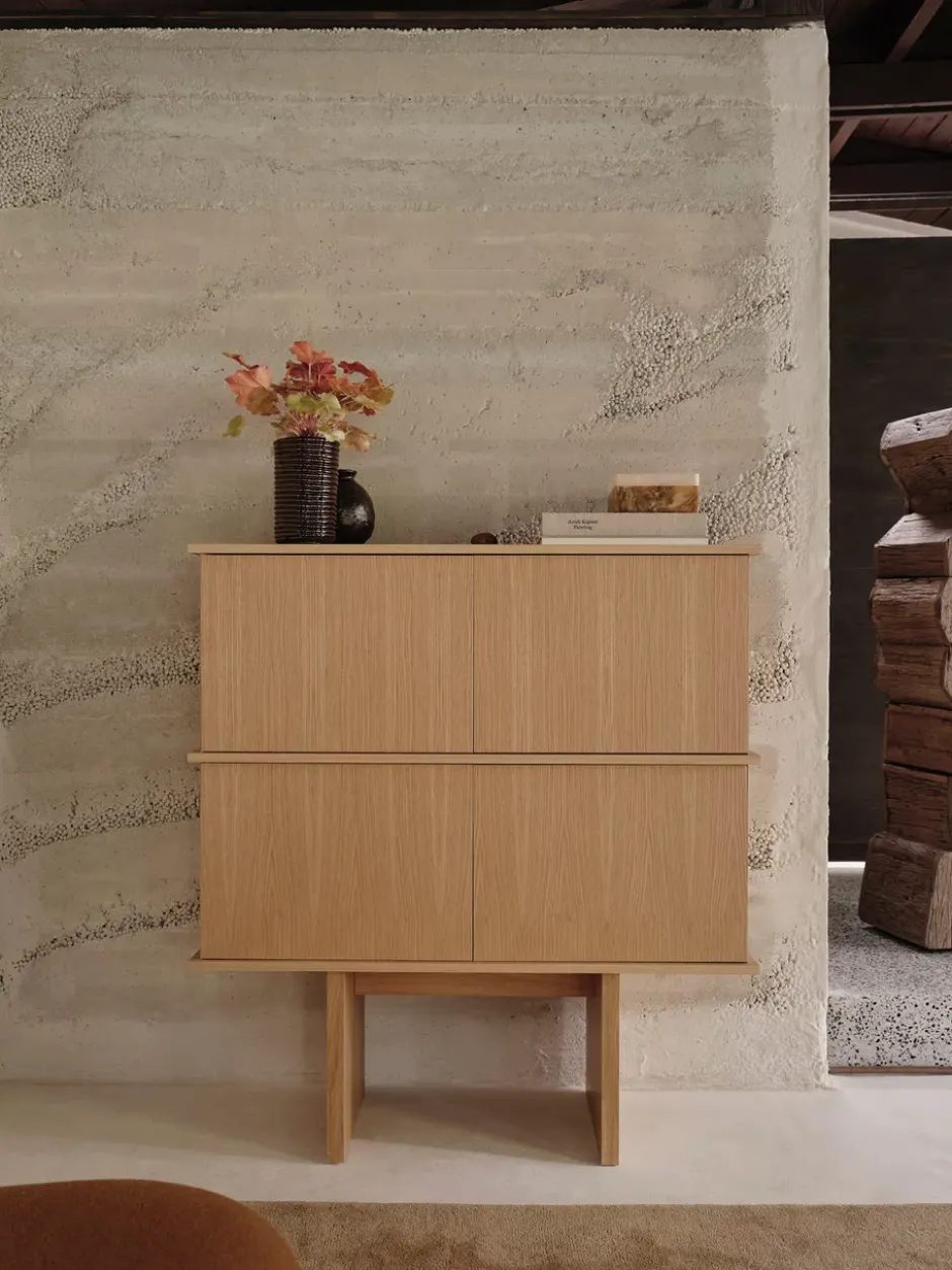 Stilt sideboard double 109x100 cm, Natural oak