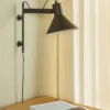 Studio vägglampa, Brown