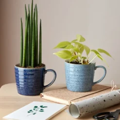Studio Blue räfflad mugg 40 cl, Flint-chalk