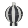 Toppu Bonbonniere, Black-white