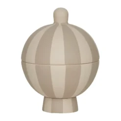 Toppu Bonbonniere, Clay