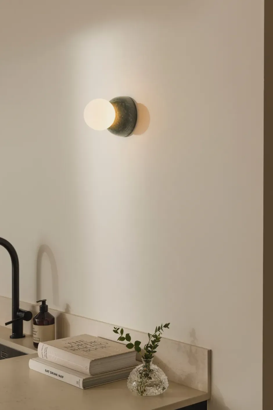 Torrano vägglampa/plafond 13 cm, Mörkgrön marmor