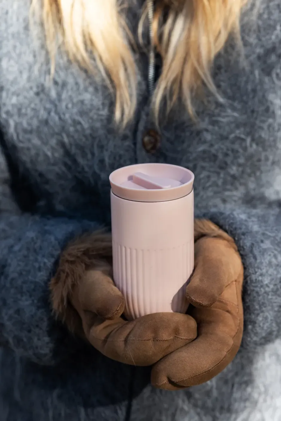 Tova bilmugg termosmugg 32 cl, Rosa Pantone