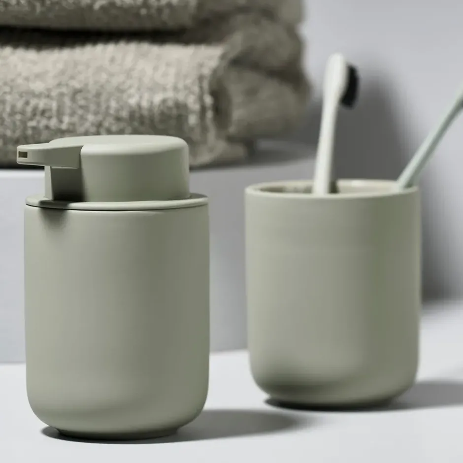 Ume tvålpump, Eucalyptus