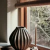 Wide vas M 25 cm, Brown