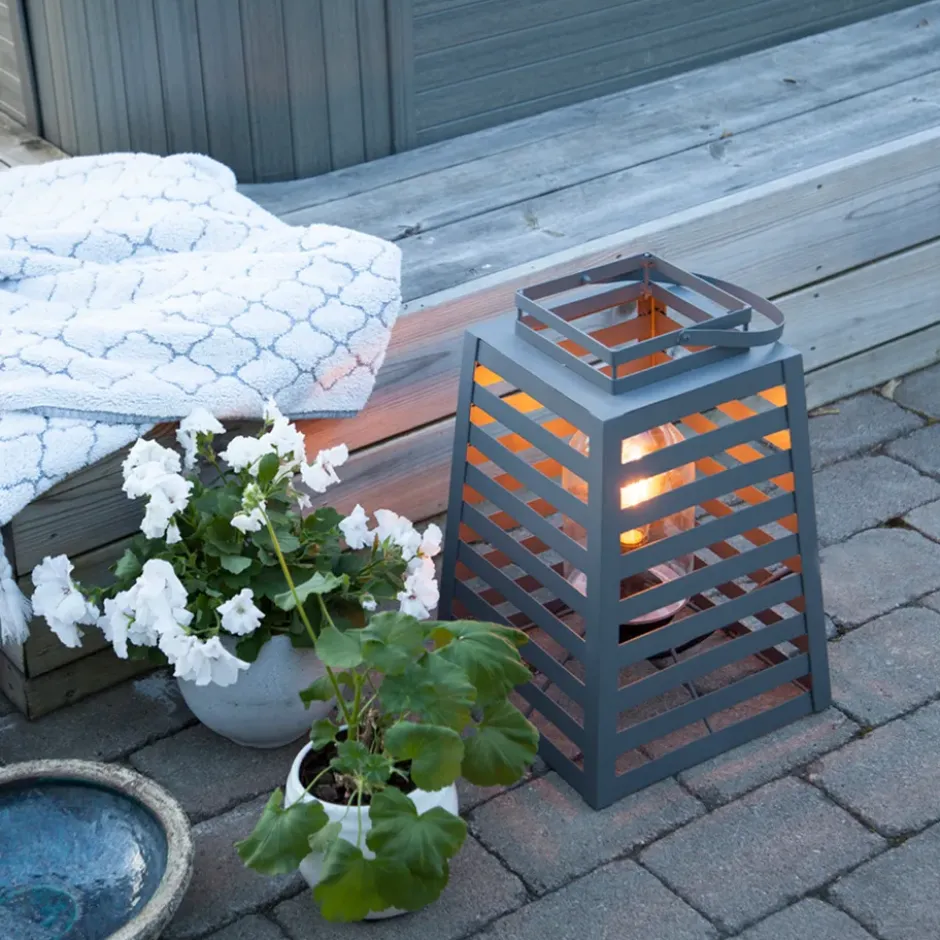 Yankton golvlampa, sandsvart